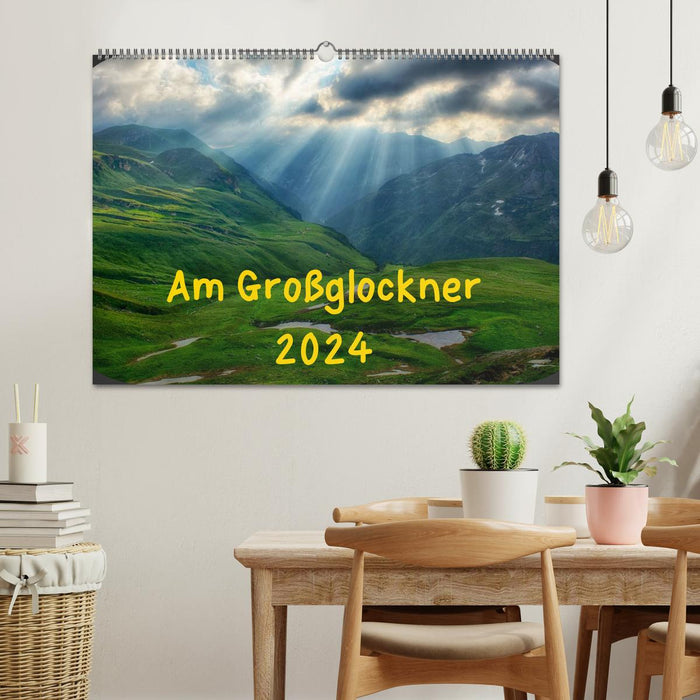 At the Großglockner (CALVENDO wall calendar 2024) 