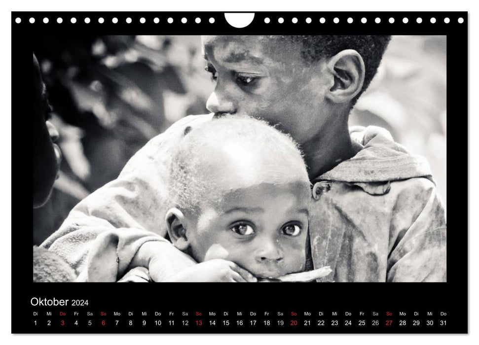 Kinder in Afrika (CALVENDO Wandkalender 2024)