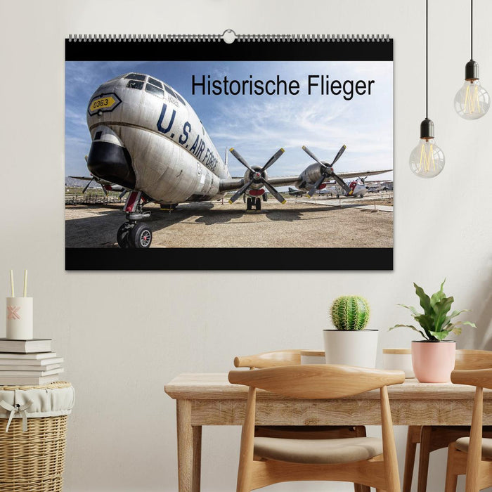 Historische Flieger (CALVENDO Wandkalender 2024)
