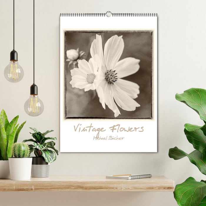 Vintage-Flowers (CALVENDO Wandkalender 2024)