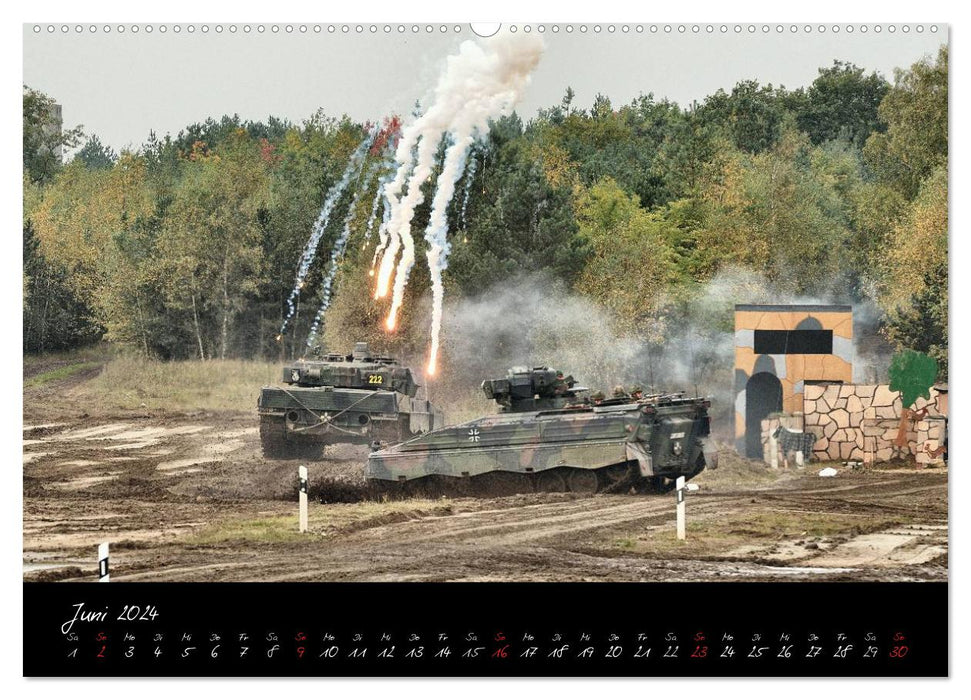 Armored personnel carrier Marder (CALVENDO Premium Wall Calendar 2024) 