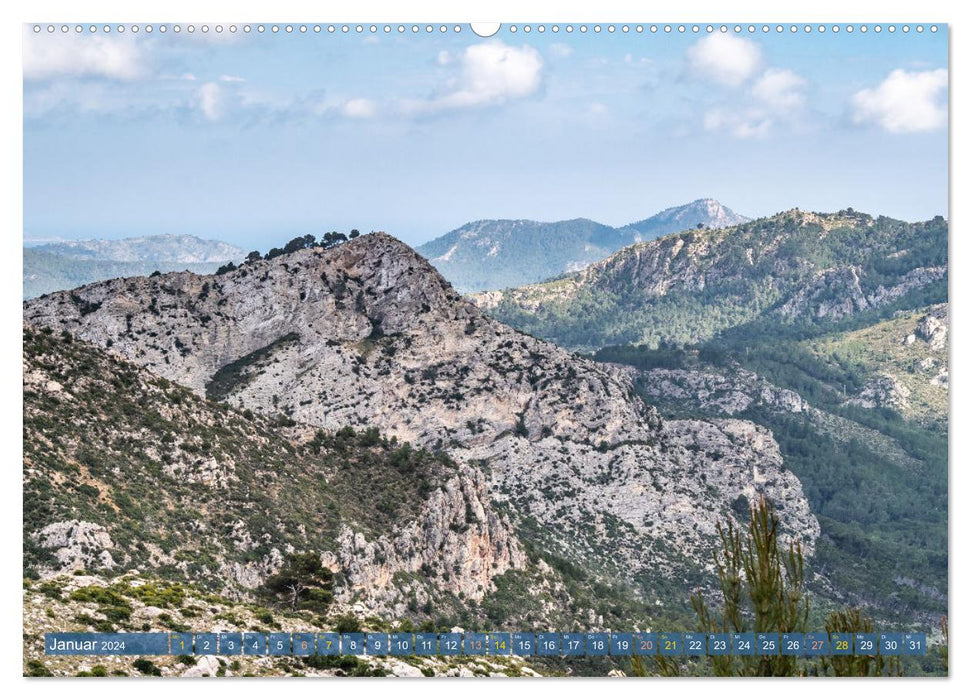 Le monde fascinant des montagnes de Majorque (calendrier mural CALVENDO 2024) 