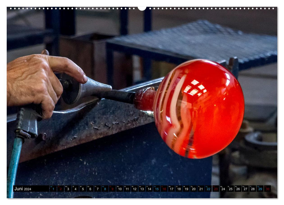 Artisanat en filigrane soufflé de verre (Calendrier mural CALVENDO 2024) 