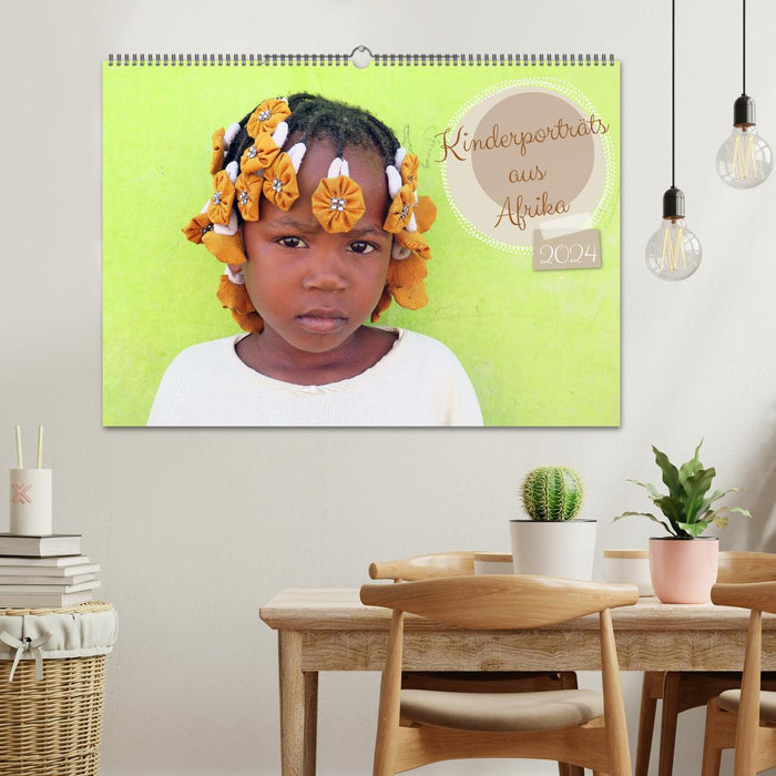 Portraits d'enfants d'Afrique (Calendrier mural CALVENDO 2024) 