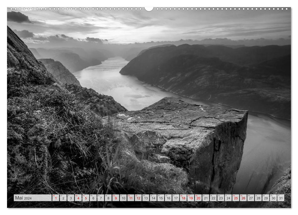 Monochrome Wonders (CALVENDO Premium Wandkalender 2024)