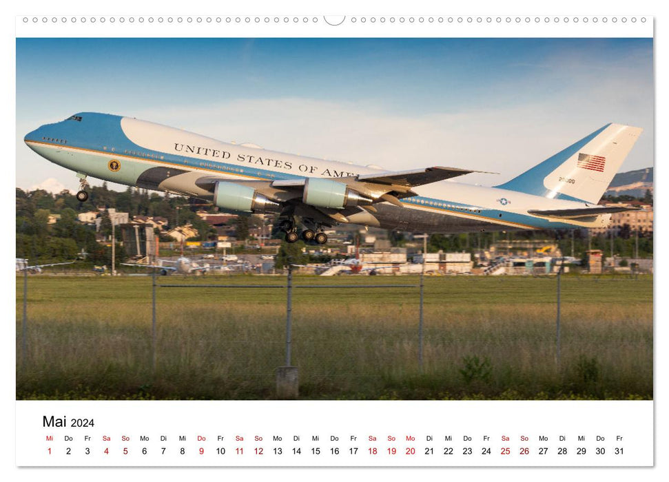Fliegerträume: 12 Monate, 12 Flugzeuge (CALVENDO Wandkalender 2024)