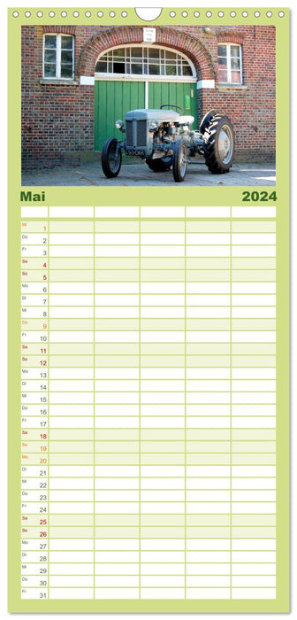 Historische Traktoren 2024 (CALVENDO Familienplaner 2024)