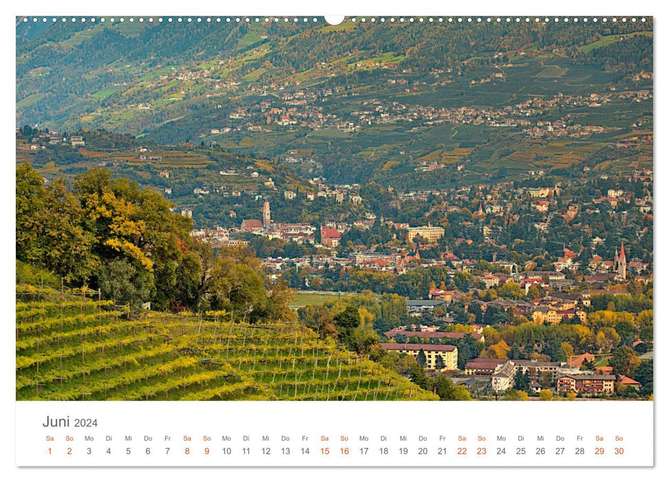 Golden autumn in South Tyrol (CALVENDO Premium wall calendar 2024) 