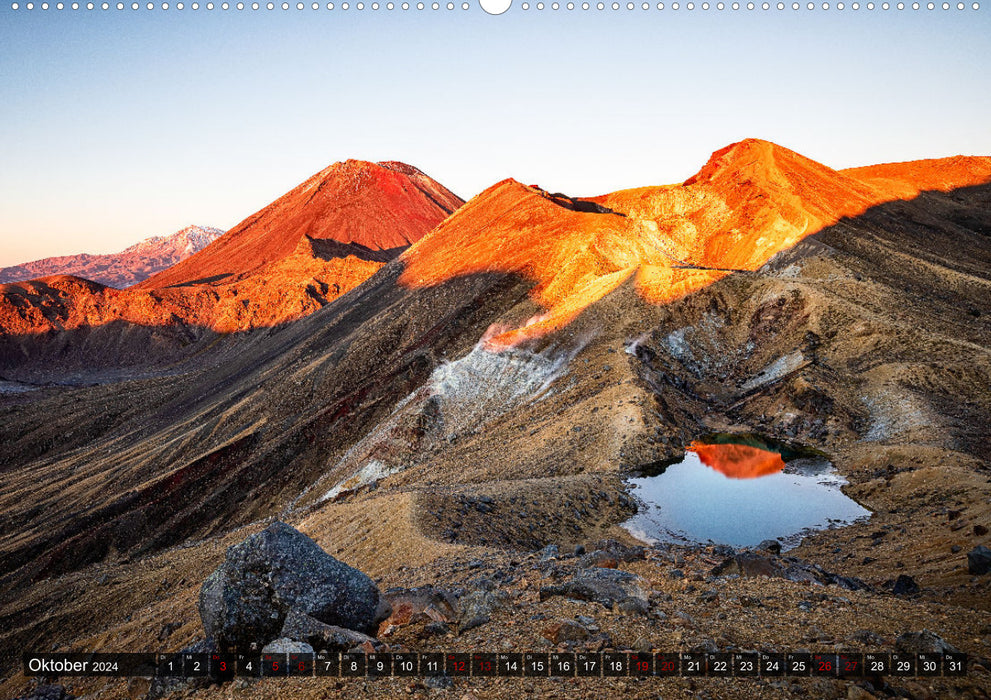 Der Norden Neuseelands: Vulkane, Wasserfälle und imposante Strände (CALVENDO Premium Wandkalender 2024)
