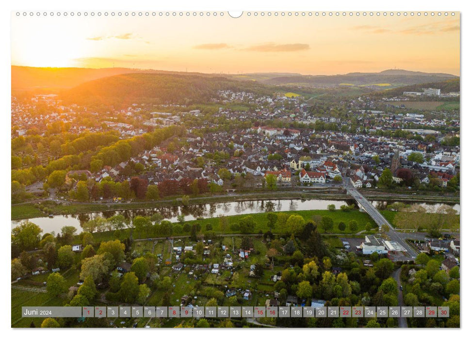 A look at the Hanseatic city of Höxter (CALVENDO Premium Wall Calendar 2024) 