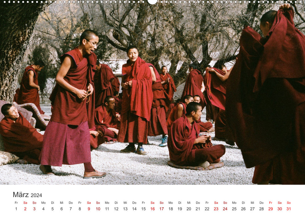 Tibet - At the foot of Mount Everest. (CALVENDO Premium Wall Calendar 2024) 