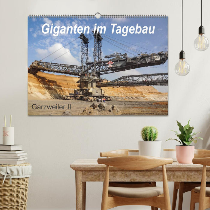 Giganten im Tagebau Garzweiler II (CALVENDO Wandkalender 2024)