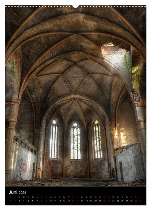 Lieux perdus – Églises abandonnées (Calendrier mural CALVENDO 2024) 