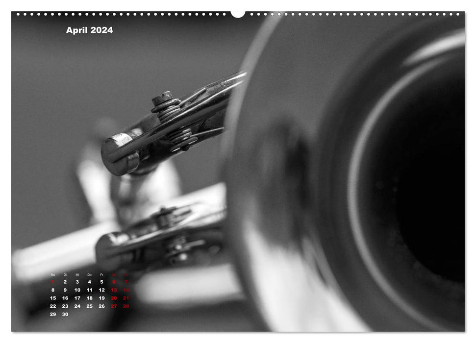 Trompete - Close up (CALVENDO Wandkalender 2024)
