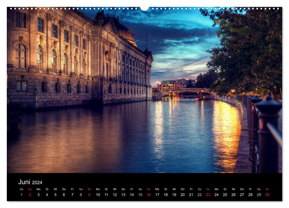 Berlin zwischen Tag und Nacht (CALVENDO Premium Wandkalender 2024)