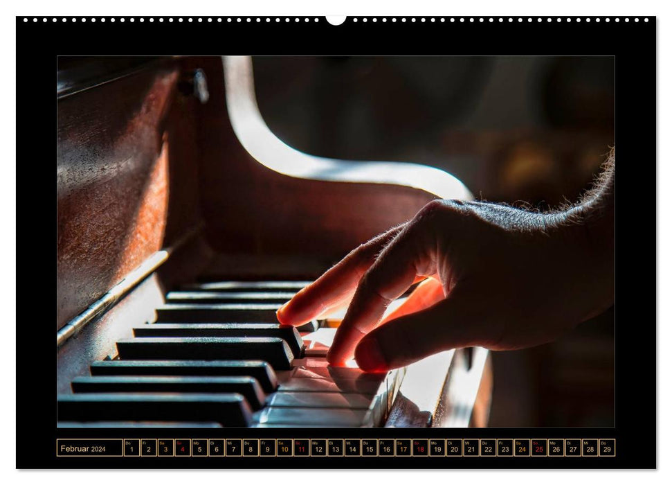 Piano - Solo for ten fingers (CALVENDO Premium Wall Calendar 2024) 