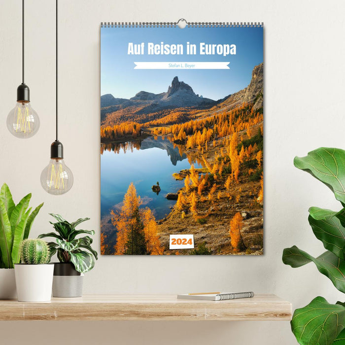 Traveling in Europe (CALVENDO wall calendar 2024) 
