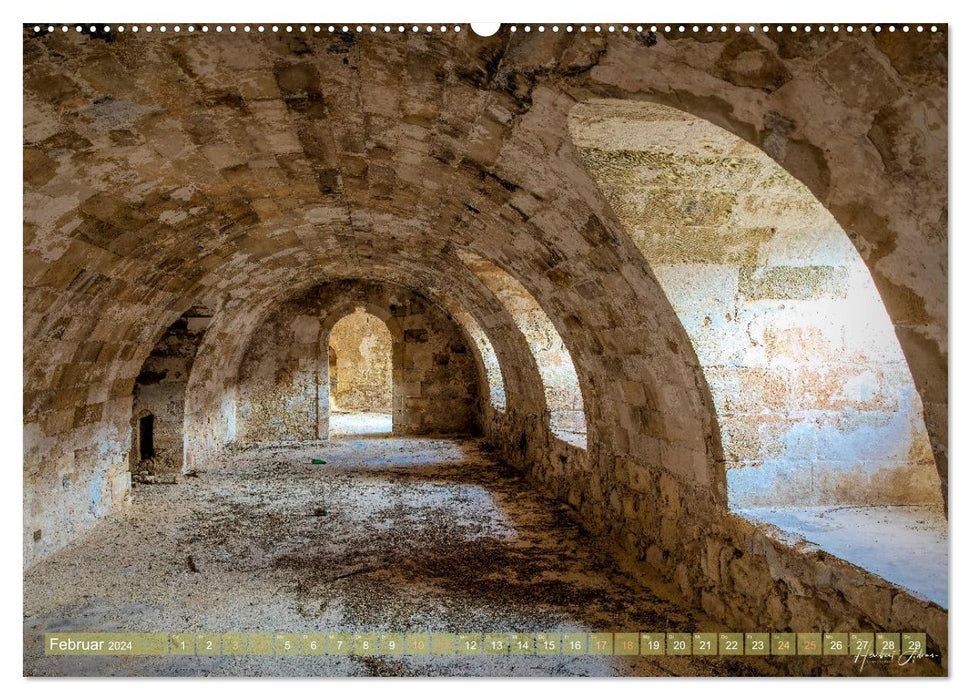 Lostplaces Silent Places II (CALVENDO Premium Wall Calendar 2024) 