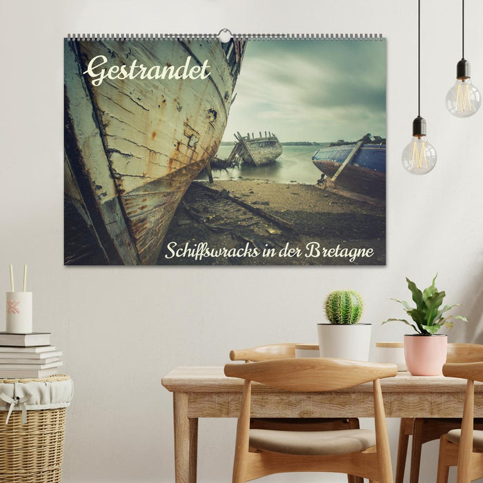 Gestrandet - Schiffswracks in der Bretagne (CALVENDO Wandkalender 2024)