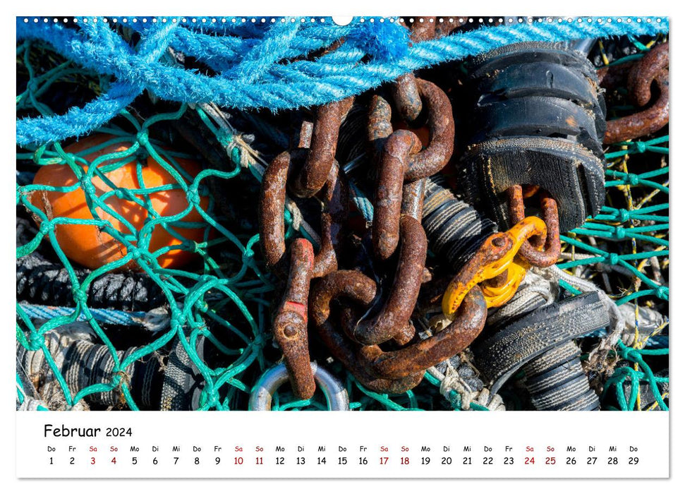 The harbor of Strande (CALVENDO Premium Wall Calendar 2024) 