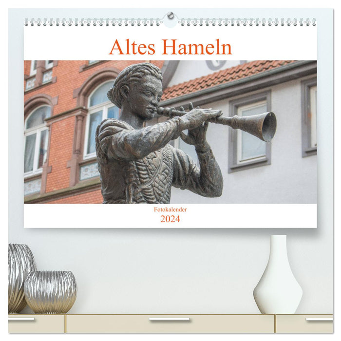 Altes Hameln (CALVENDO Premium Wandkalender 2024)