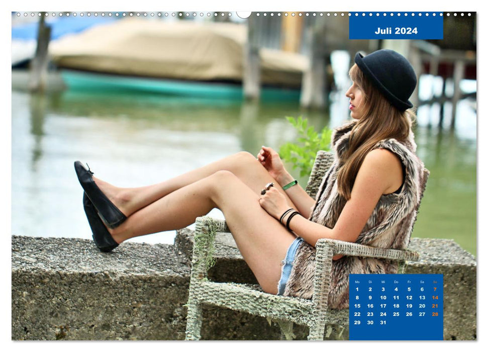 Please take a seat...and wait, rest, dream (CALVENDO Premium Wall Calendar 2024) 