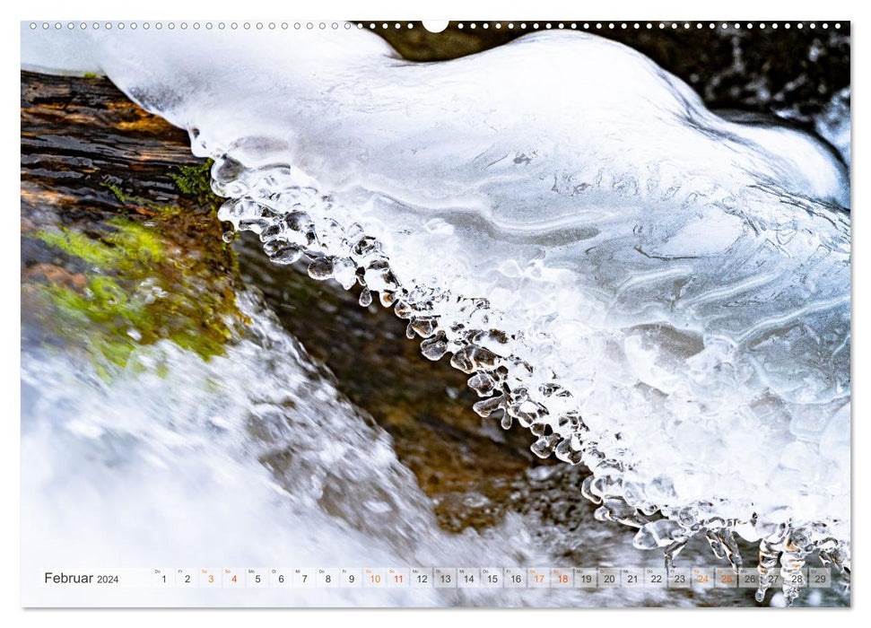 Icy structures photographed at the Urach and Güterstein waterfalls (CALVENDO wall calendar 2024) 