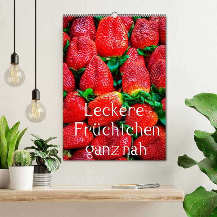 Leckere Früchtchen ganz nah (CALVENDO Wandkalender 2024)