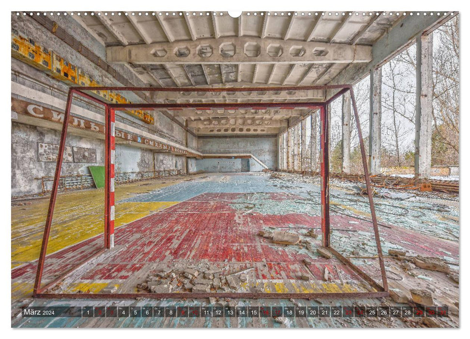 Tchernobyl - Pripyat - La ville fantôme radioactive (Calendrier mural CALVENDO 2024) 