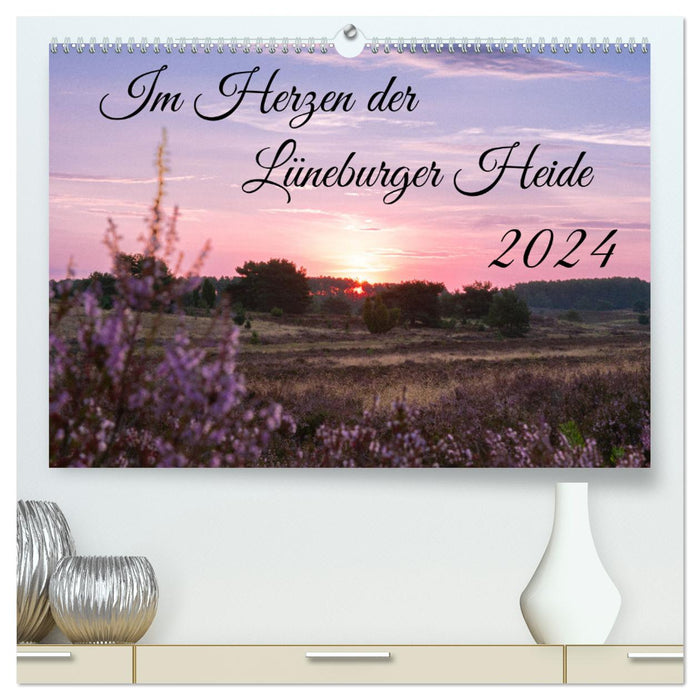 Im Herzen der Lüneburger Heide (CALVENDO Premium Wandkalender 2024)