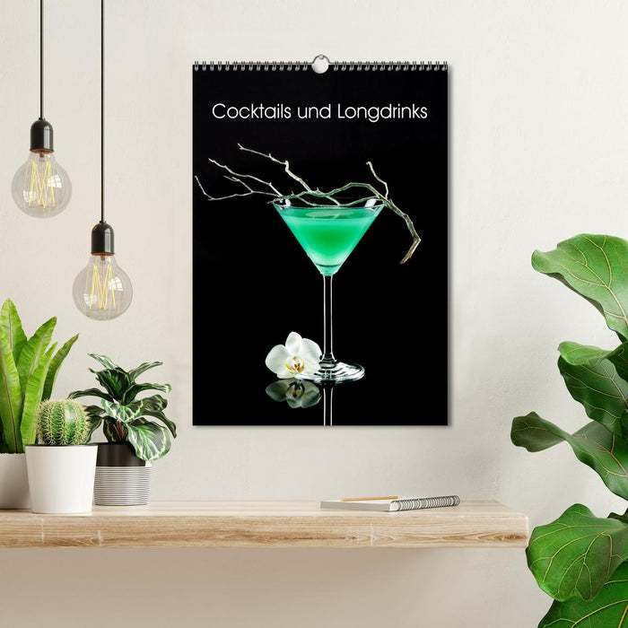 Cocktails et longdrinks (Calendrier mural CALVENDO 2024) 