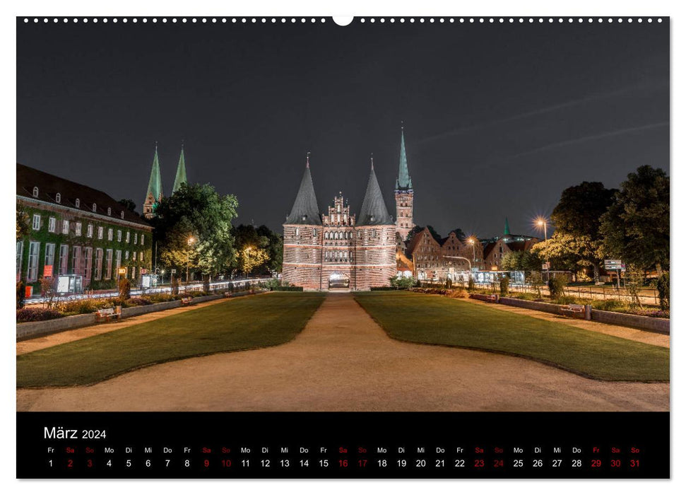 Eine Nacht in Lübeck (CALVENDO Premium Wandkalender 2024)