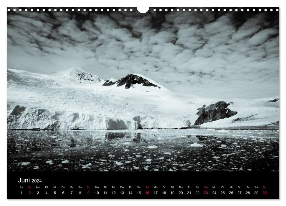 Antarktis 68° Süd (CALVENDO Wandkalender 2024)