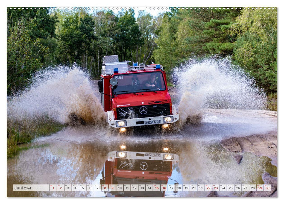 The 4 UNIMOGS of the Schwanewede fire department (CALVENDO wall calendar 2024) 