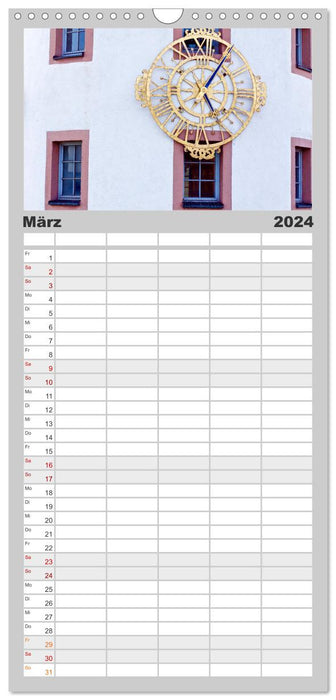 Hessen - Uhren an Fassaden (CALVENDO Familienplaner 2024)