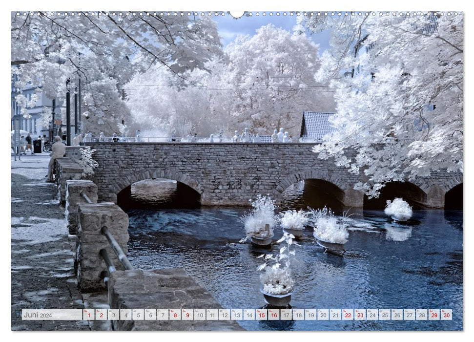 Erfurt - infrared photographs by Kurt Lochte (CALVENDO Premium Wall Calendar 2024) 