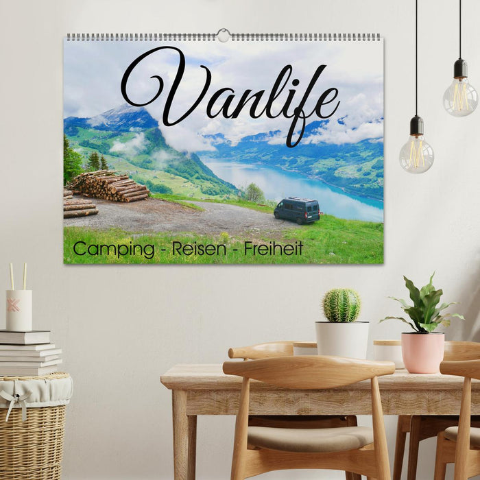Vanvie; Camping - Liberté - Voyage (Calendrier mural CALVENDO 2024) 