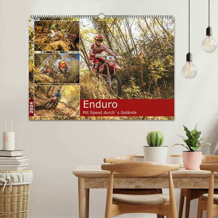 Enduro Mit Speed durch`s Gelände (CALVENDO Wandkalender 2024)