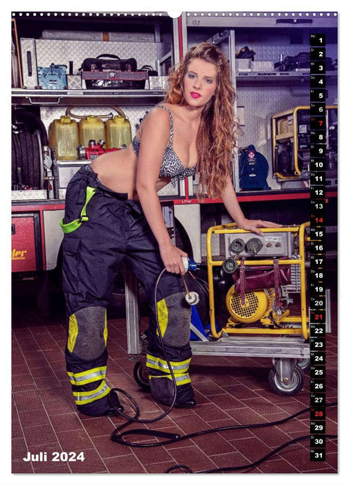 Feuerwehrkalender 2024 (CALVENDO Premium Wandkalender 2024)