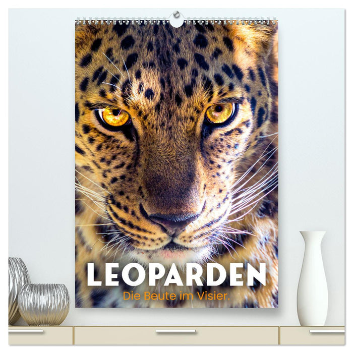 Leoparden - Die Beute im Visier. (CALVENDO Premium Wandkalender 2024)