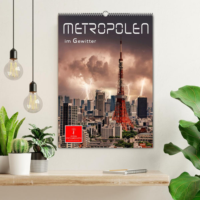 Metropolises in a thunderstorm (CALVENDO wall calendar 2024) 
