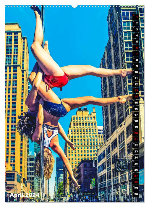 Pole dancing on New York's streets (CALVENDO wall calendar 2024) 