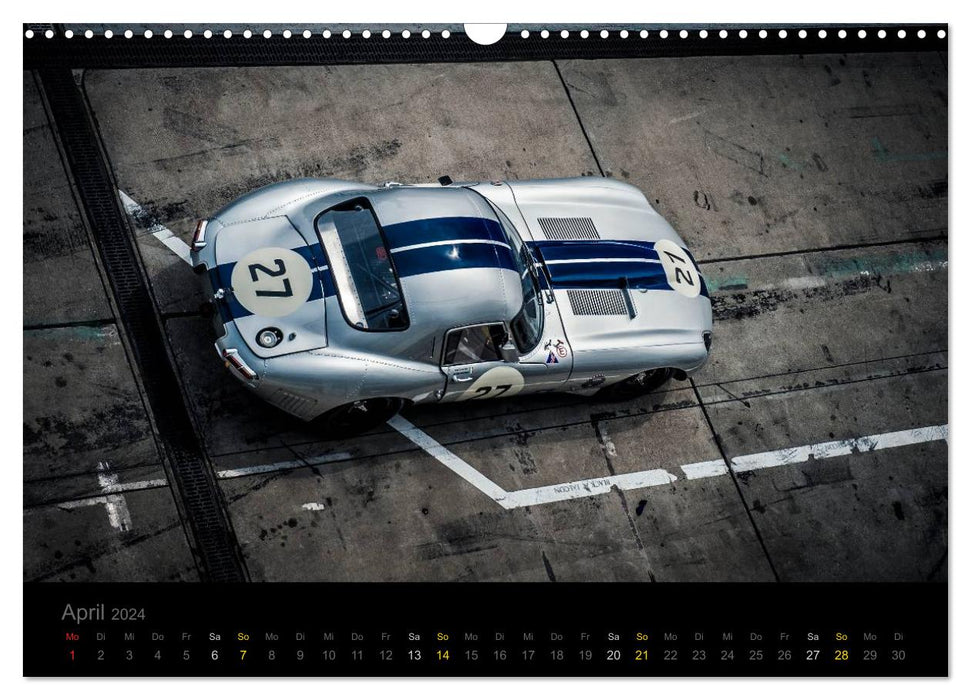 Leaping Cats - Jaguar E-Types on Track (CALVENDO Wandkalender 2024)