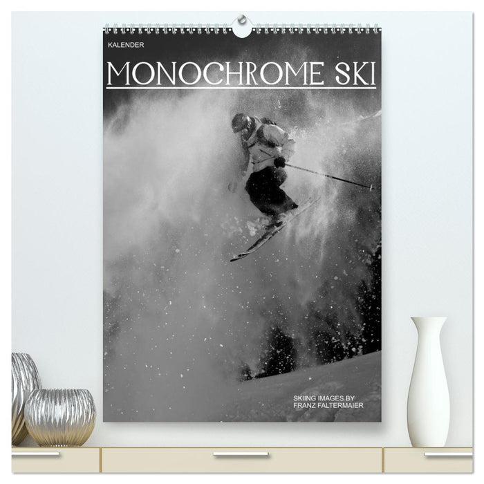 Monochrome Ski (CALVENDO Premium Wandkalender 2024)