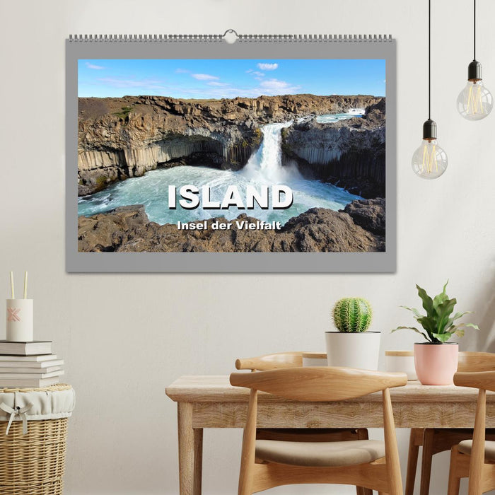 Island Insel der Vielfalt (CALVENDO Wandkalender 2024)