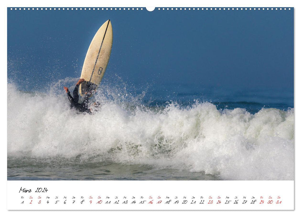 Surfen in der Bretagne (CALVENDO Wandkalender 2024)