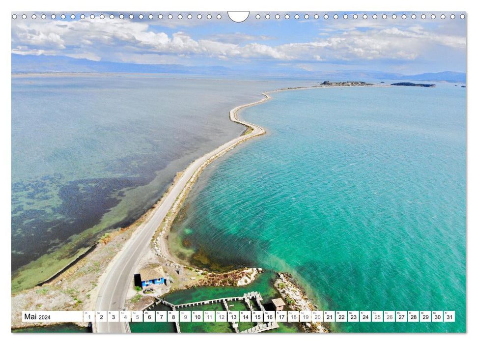 La Grèce vue d'en haut (calendrier mural CALVENDO 2024) 