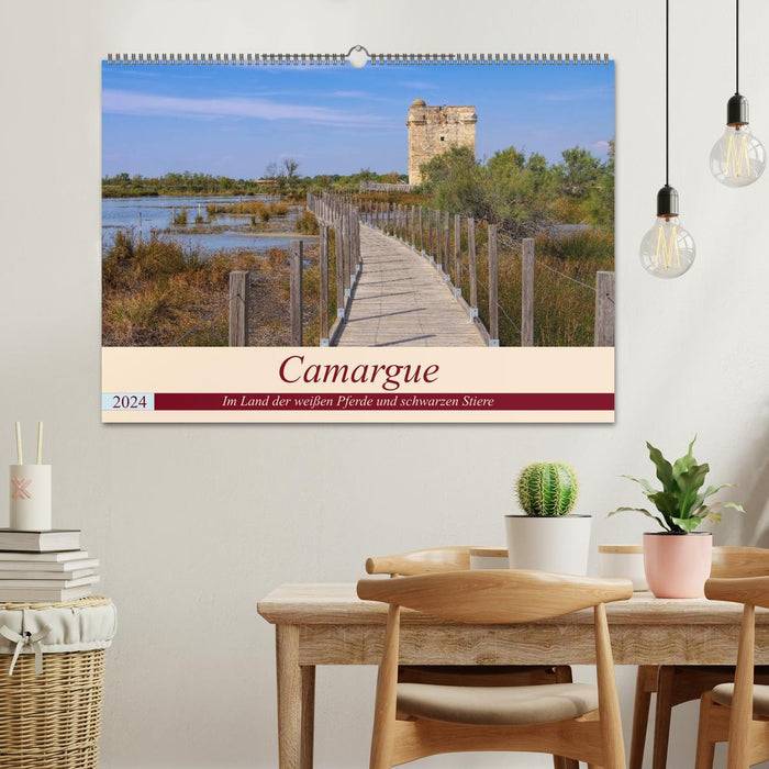 Camargue - Im Land der weißen Pferde und schwarzen Stiere (CALVENDO Wandkalender 2024)