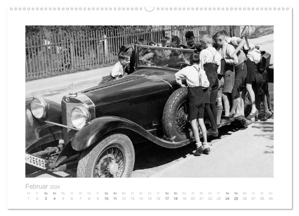 Luxury classic car - Mercedes (CALVENDO wall calendar 2024) 