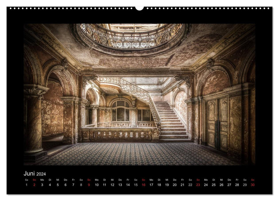 Lost Places - abandoned places of past glory (CALVENDO Premium Wall Calendar 2024) 